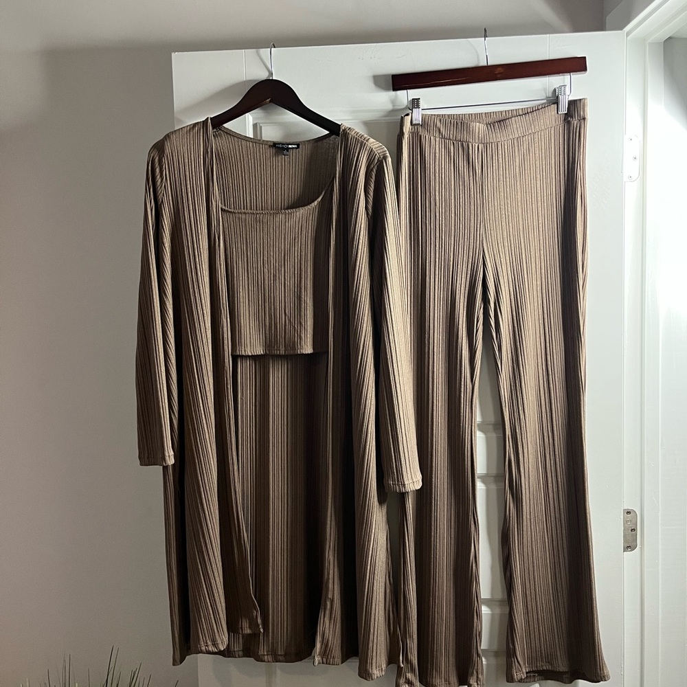 Three piece ribbed fashion, nova pant set with crop top